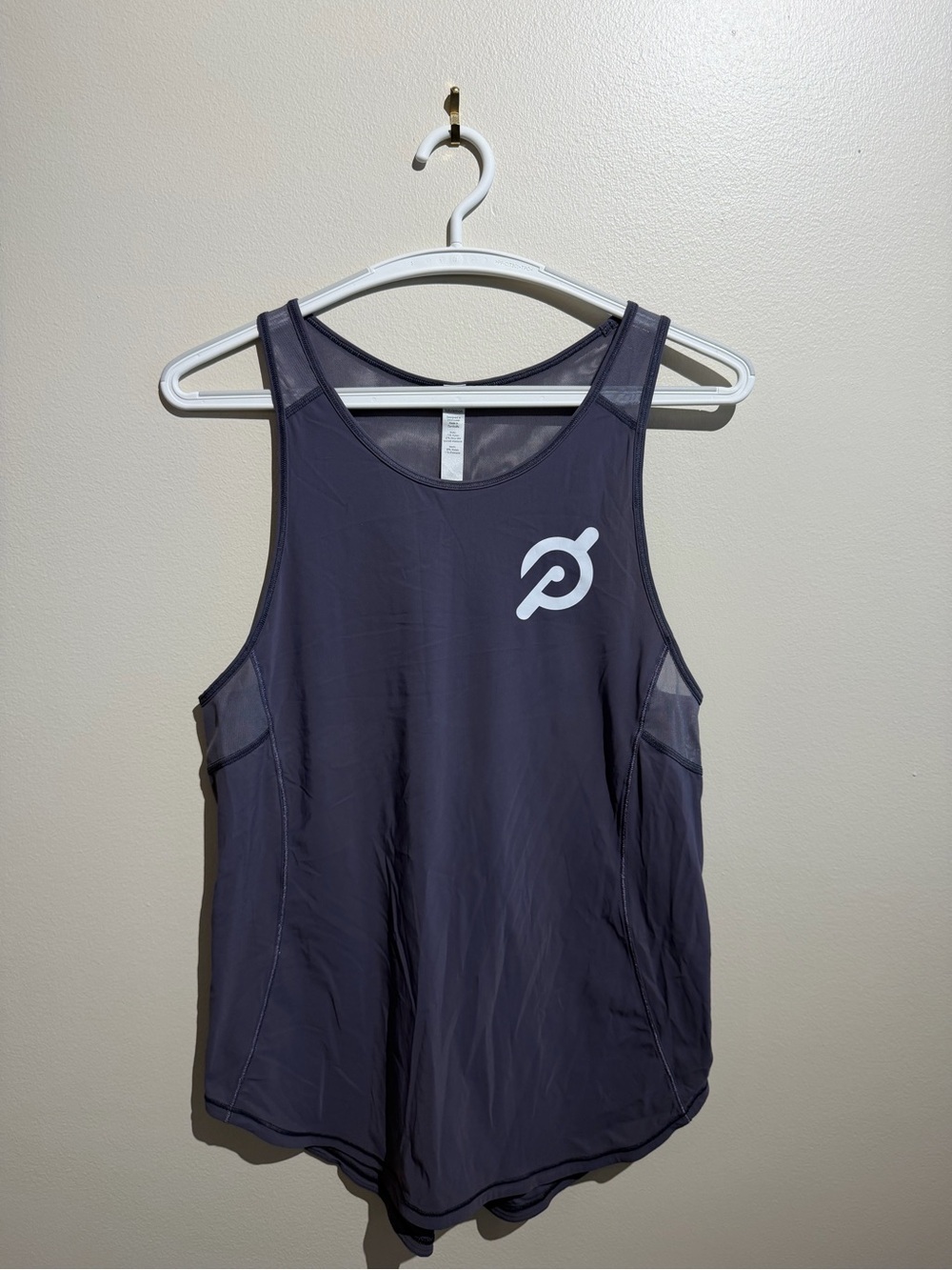 Lululemon Women's Tank Peloton Brand Size 6‎ Dark Purple